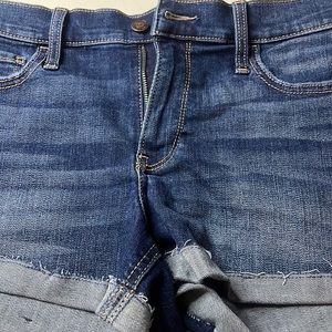 Hollister